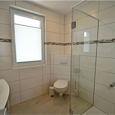 Kliffrand 16 Comfortable Holiday home Glowe