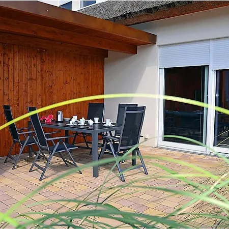 Kliffrand 16 Comfortable Holiday home Glowe